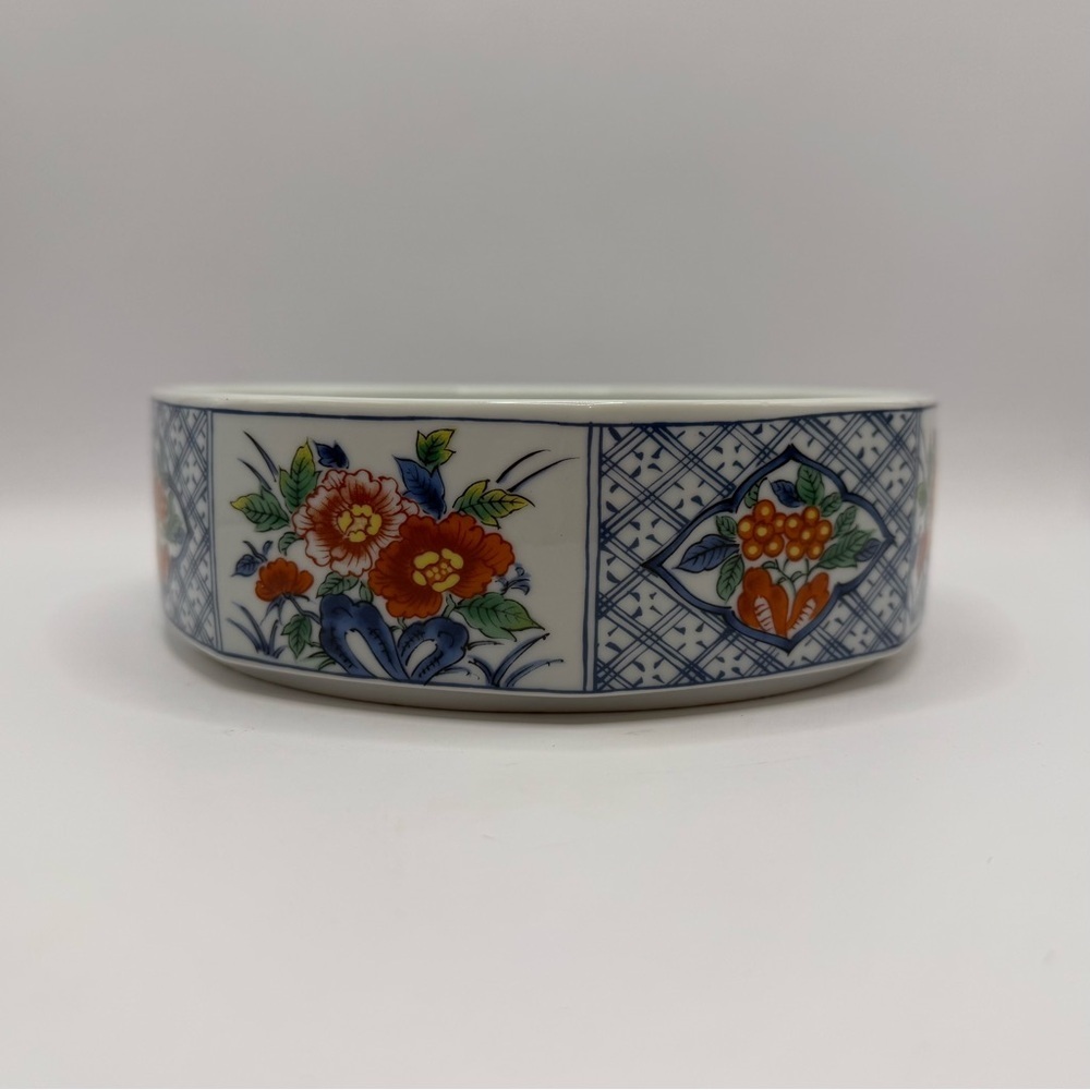 Vintage Japanese Porcelain Stackable Bowl Flowers Only One 7” - Picture 2 of 8